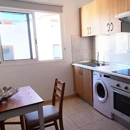 Blue Chill Bristol - Carpe Mundi Tatil Evi Corralejo